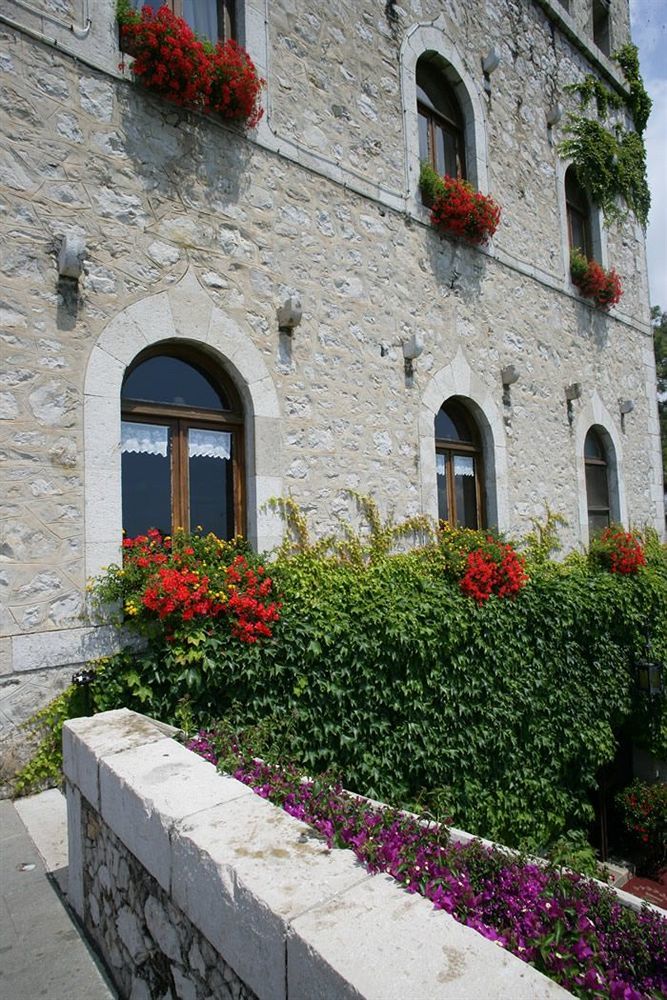 Hotel Castello Miramare Формия Экстерьер фото